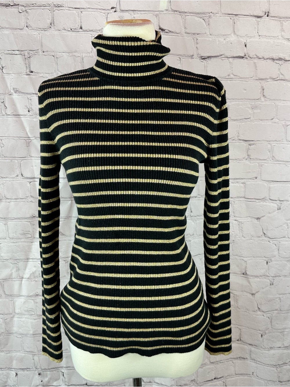 LRL lauren Ralph Lauren Black Striped Turtleneck fitted Sweater women M metallic